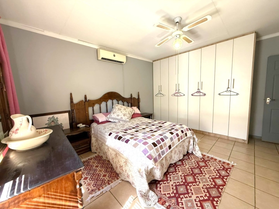 5 Bedroom Property for Sale in Hospitaalpark Free State